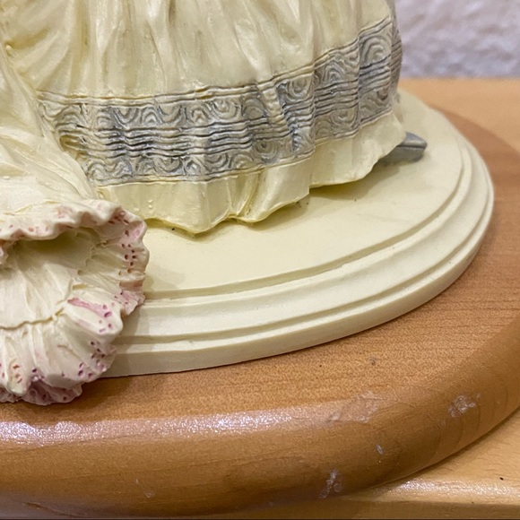 Vintage 1990 Maud Humphrey Bogart Playing Bridesmaid Limited Edition Figurine - Picture 13 of 14